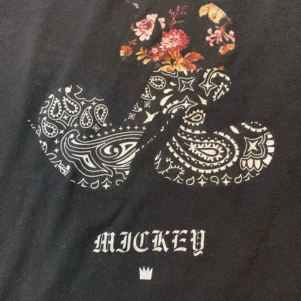 Men's Disney x Neff Black Mickey Mouse Long Sleeve Tee M Floral Star Paisley - Picture 7 of 12